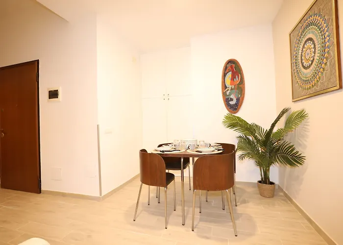 Unique Luxury Apartment And Rooms